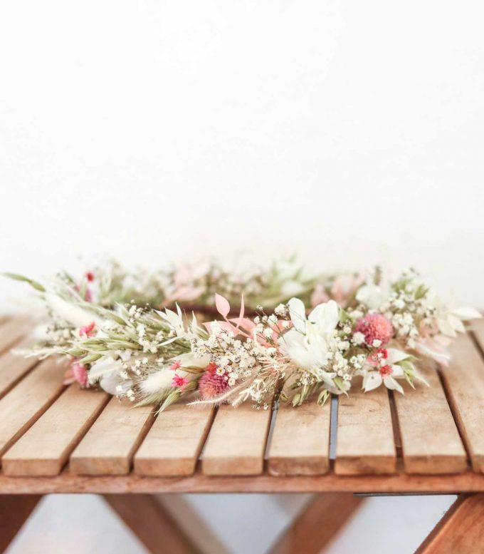 Corona de novia Alba (corona de flores para el pelo)