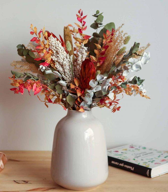 Centro de flores secas alto - Protea