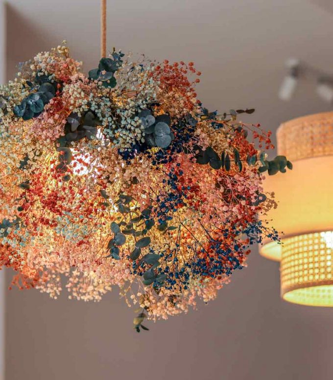 Betta - Lámpara de diseño de flores preservadas